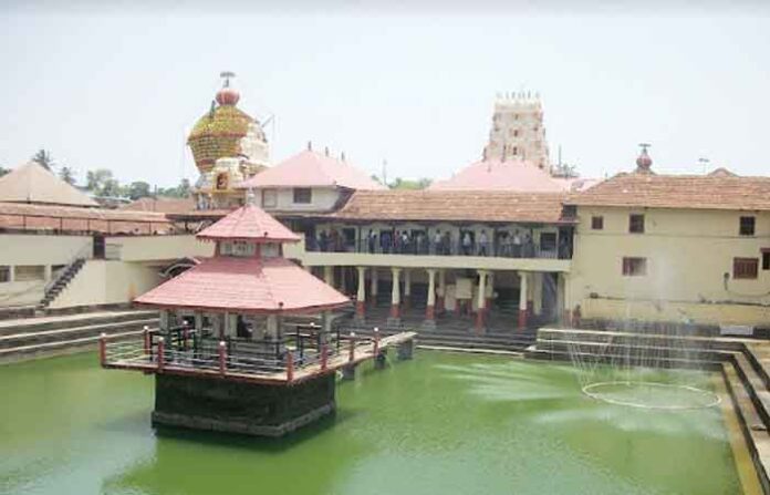 Krishna-Temple-in-Karnataka