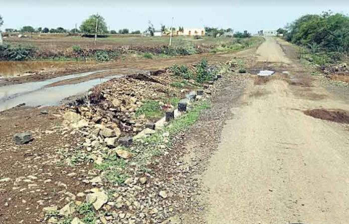 karmala Fisre-Goundre road issue